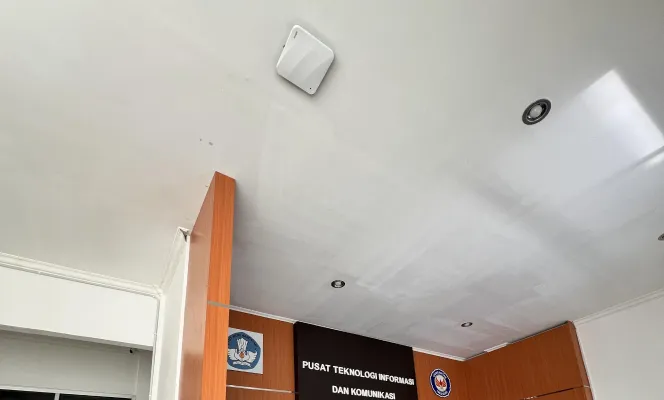 Power and Connectivity Provision